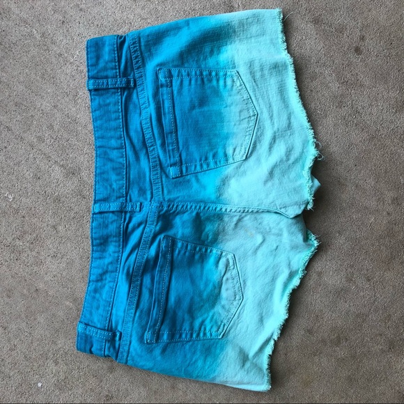 Mossimo vibrant shorts - Picture 3 of 4